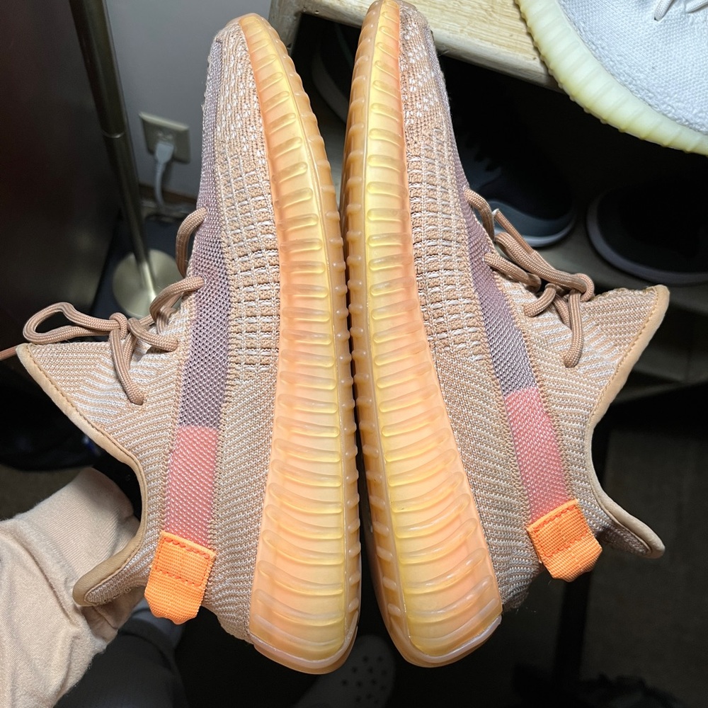 🔥YEEZY 350 CLAY with authentication sz 9.5